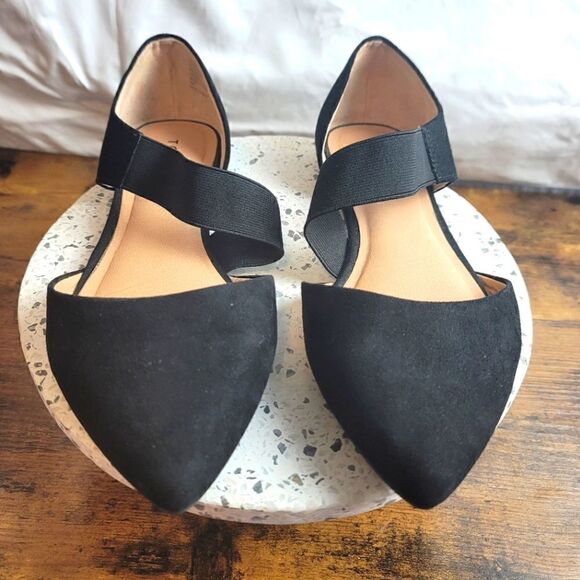 TORRID Strapy Flats   - Picture 1 of 7